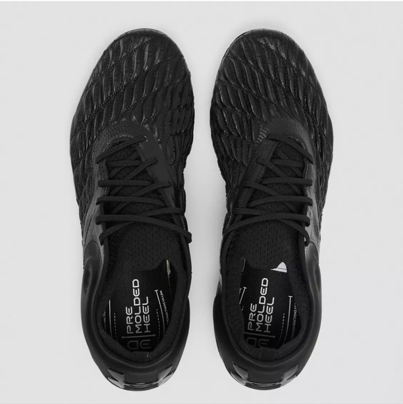 NWOT UNDER ARMOUR Magnetico Elite 3 FG Soccer Cleats Black Women. Size 7 - Picture 3 of 16